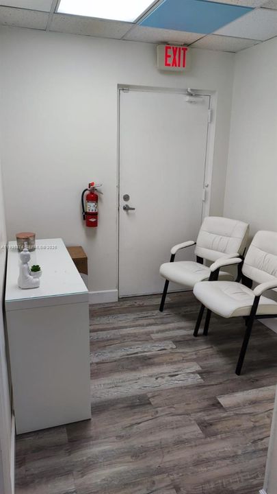 出租: $1,450 (0 贝兹, 0 浴室, 0 平方英尺)