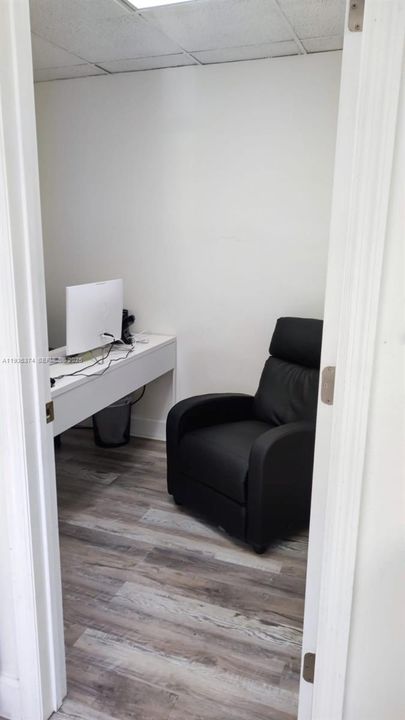 出租: $1,450 (0 贝兹, 0 浴室, 0 平方英尺)