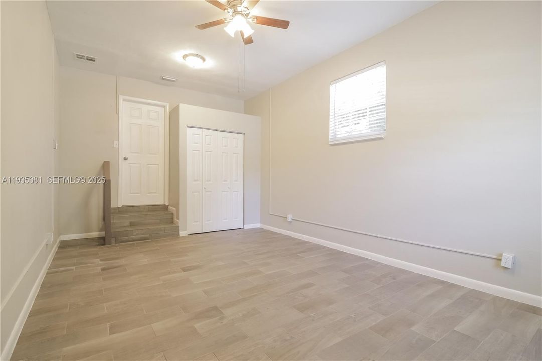 出租: $2,920 (3 贝兹, 2 浴室, 1580 平方英尺)