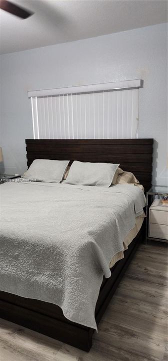 В аренду: $3,300 (4 спален, 2 ванн, 1625 Квадратных фут)