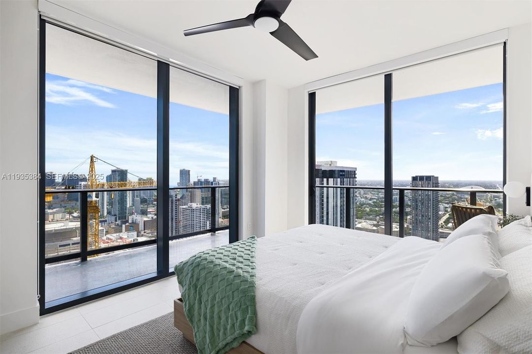 En Venta: $849,000 (2 camas, 2 baños, 837 Pies cuadrados)