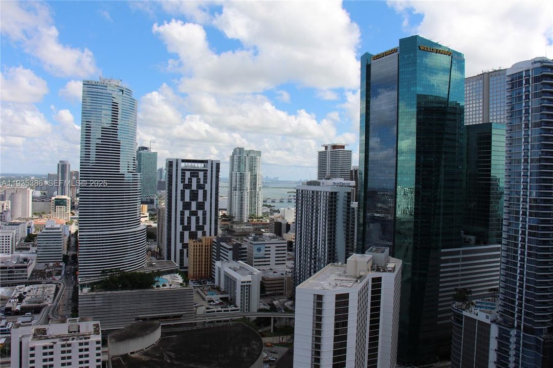 En Renta: $3,250 (1 camas, 1 baños, 983 Pies cuadrados)