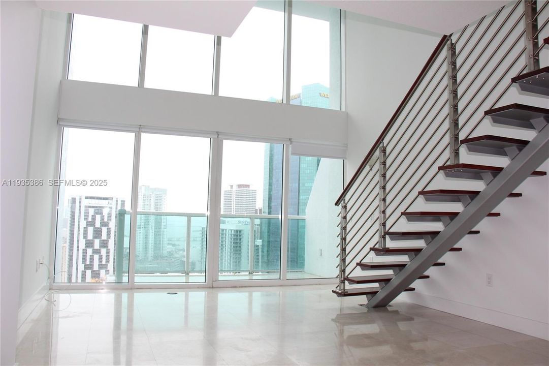 En Renta: $3,250 (1 camas, 1 baños, 983 Pies cuadrados)