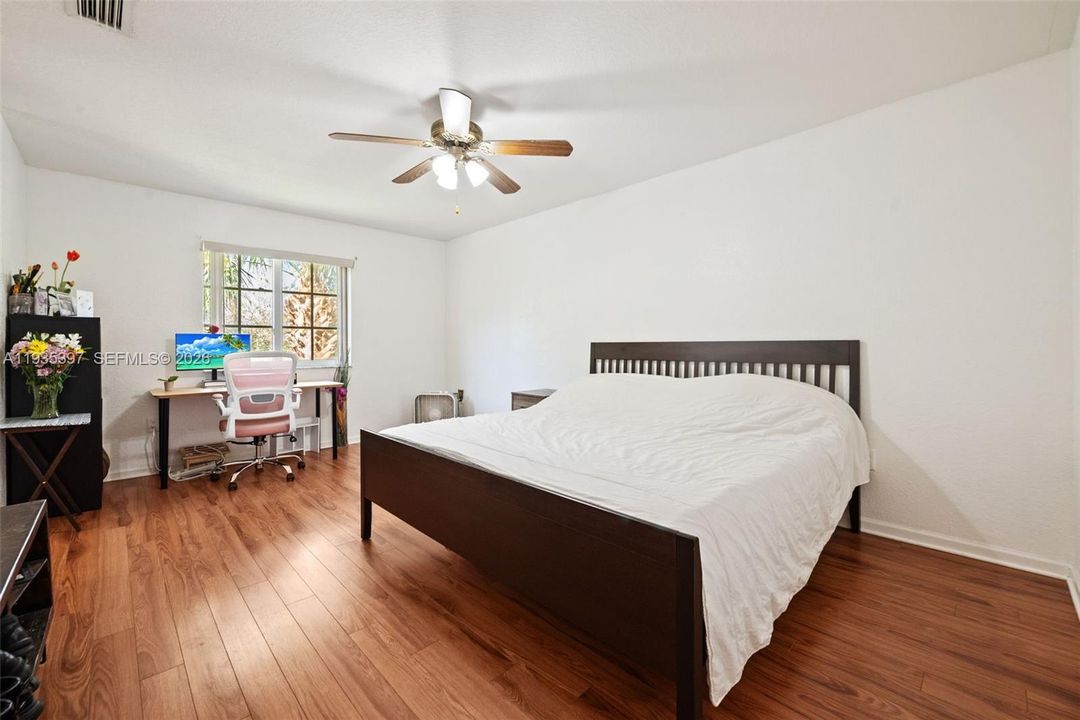 待售: $465,000 (3 贝兹, 3 浴室, 1694 平方英尺)