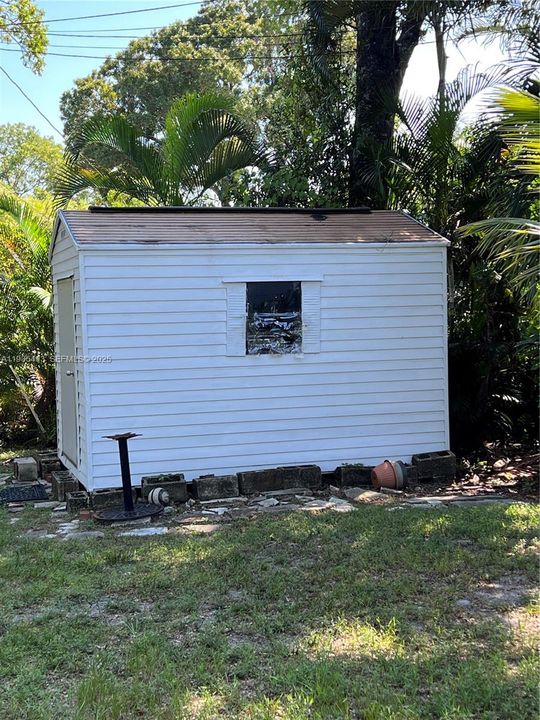 В аренду: $3,000 (2 спален, 1 ванн, 892 Квадратных фут)