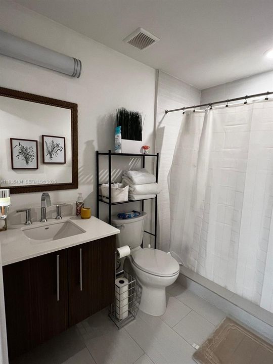 待售: $415,000 (2 贝兹, 2 浴室, 1130 平方英尺)