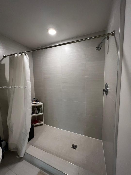 待售: $415,000 (2 贝兹, 2 浴室, 1130 平方英尺)