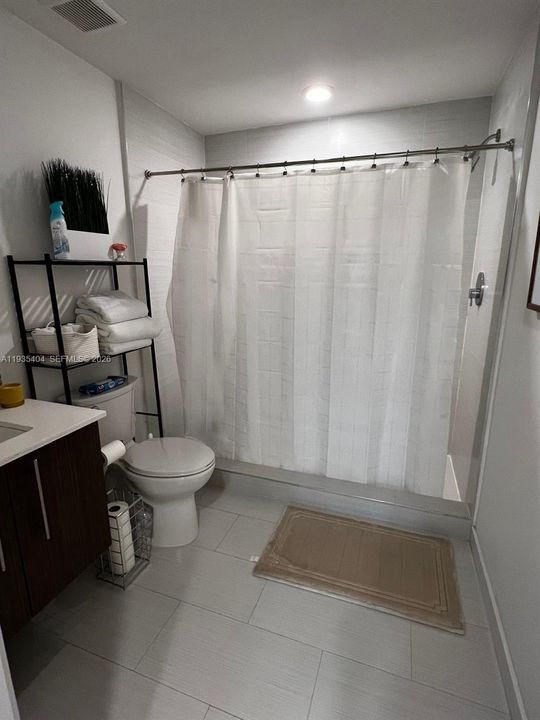 待售: $415,000 (2 贝兹, 2 浴室, 1130 平方英尺)