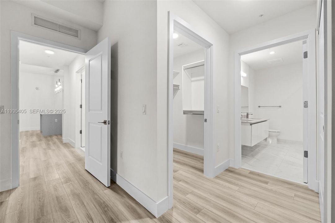 En Renta: $3,708 (2 camas, 2 baños, 1185 Pies cuadrados)