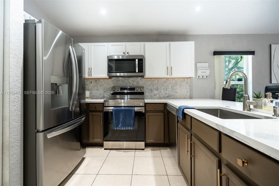 待售: $599,000 (3 贝兹, 2 浴室, 1535 平方英尺)