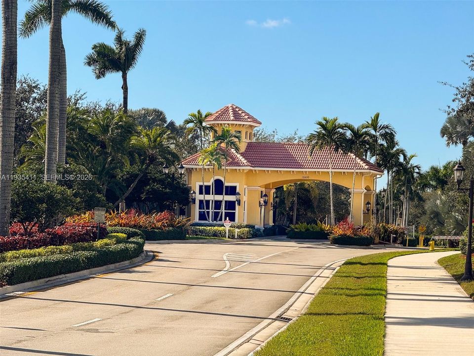 待售: $599,000 (3 贝兹, 2 浴室, 1535 平方英尺)