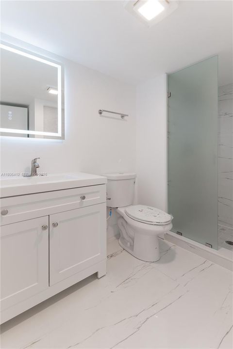 For Sale: $389,000 (2 beds, 2 baths, 1216 Square Feet)