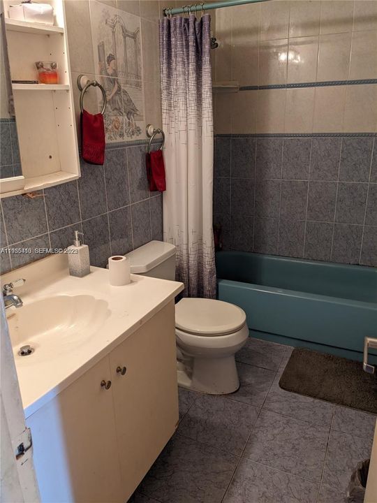 На продажу: $150,000 (2 спален, 2 ванн, 1012 Квадратных фут)