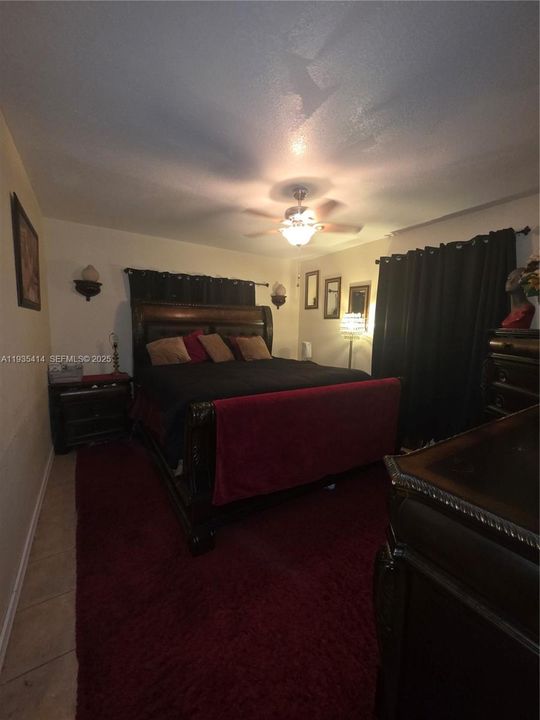 待售: $505,000 (3 贝兹, 2 浴室, 1412 平方英尺)