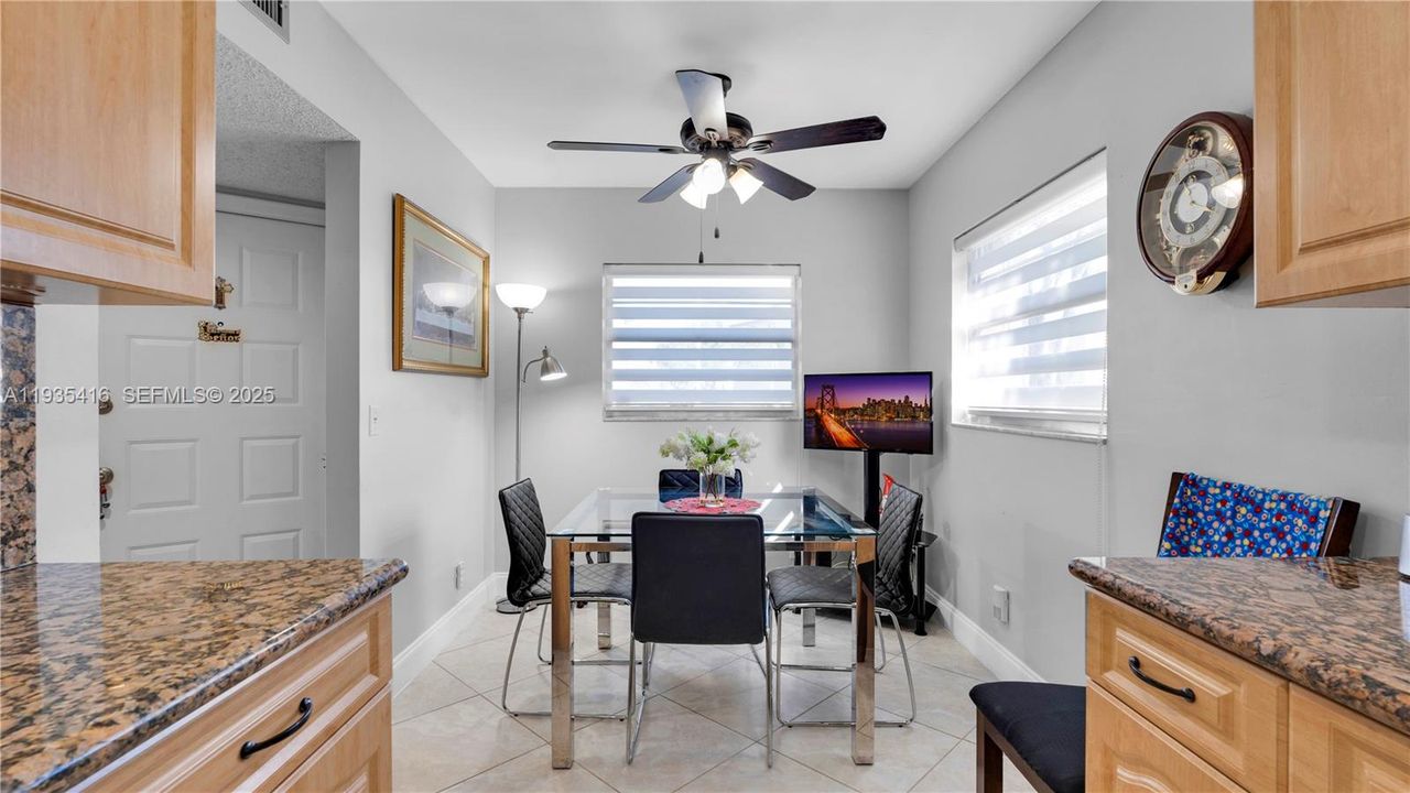 For Sale: $335,000 (2 beds, 2 baths, 1533 Square Feet)