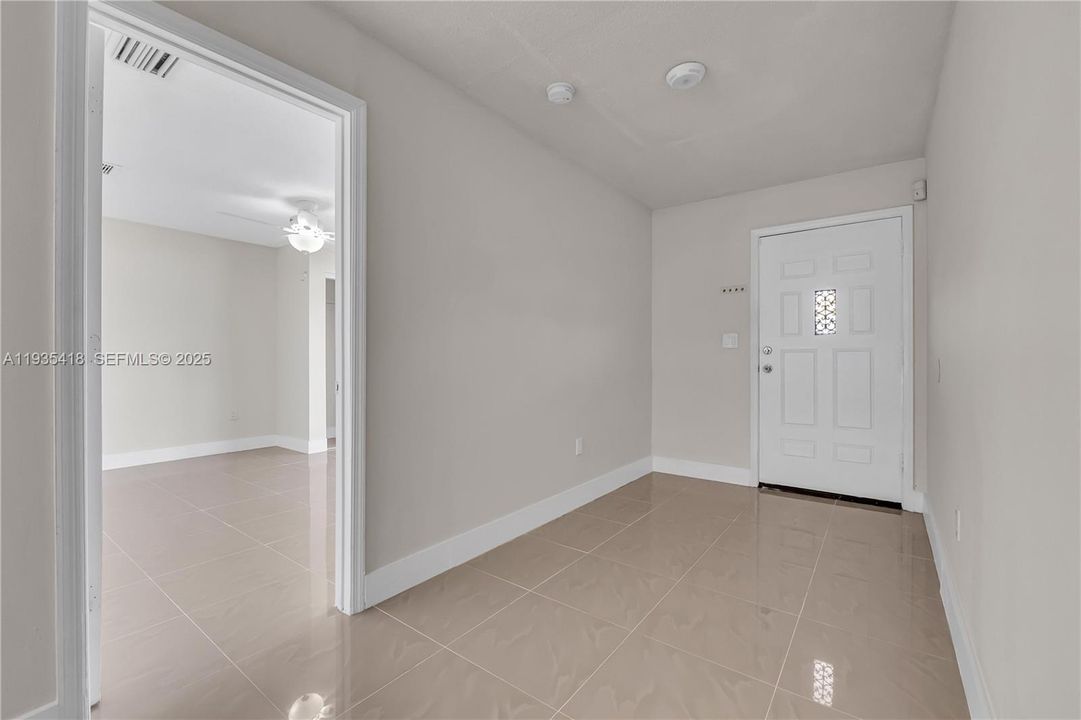 For Rent: $4,000 (4 beds, 2 baths, 1537 Square Feet)