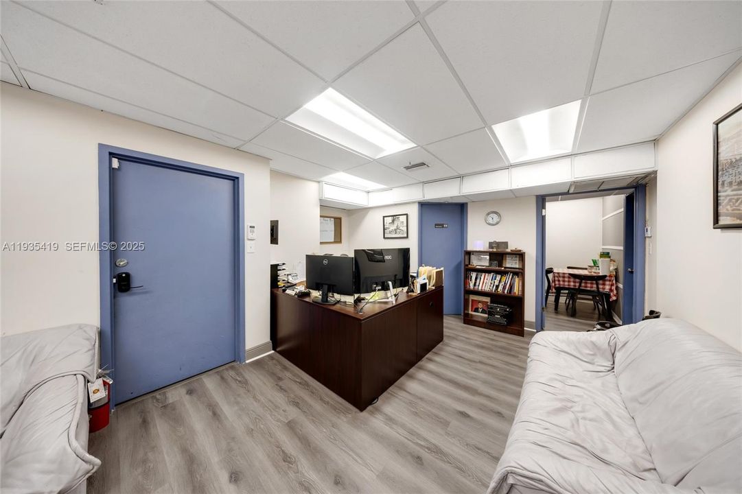 出租: $28 (0 贝兹, 0 浴室, 0 平方英尺)