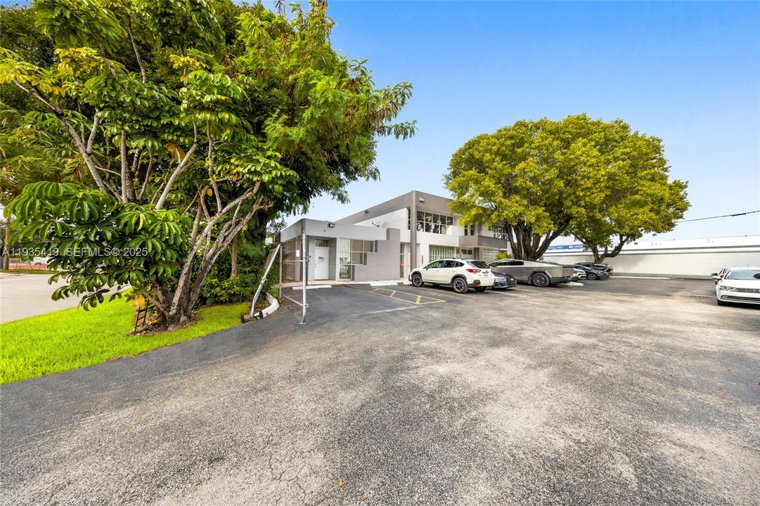 出租: $28 (0 贝兹, 0 浴室, 0 平方英尺)