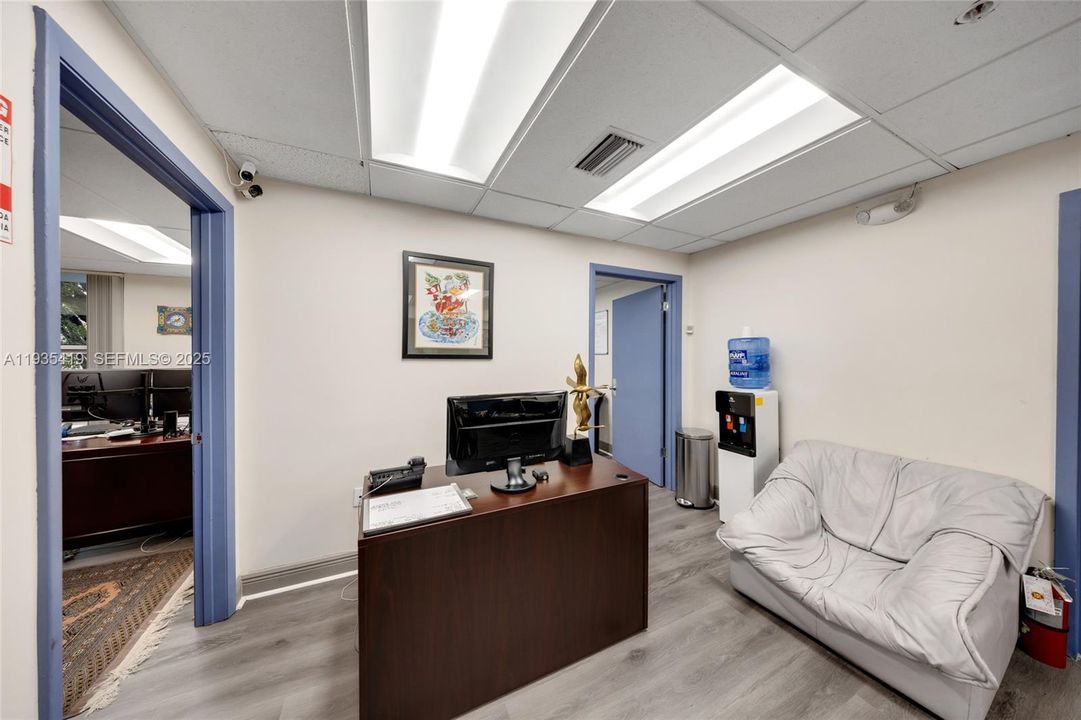 出租: $28 (0 贝兹, 0 浴室, 0 平方英尺)