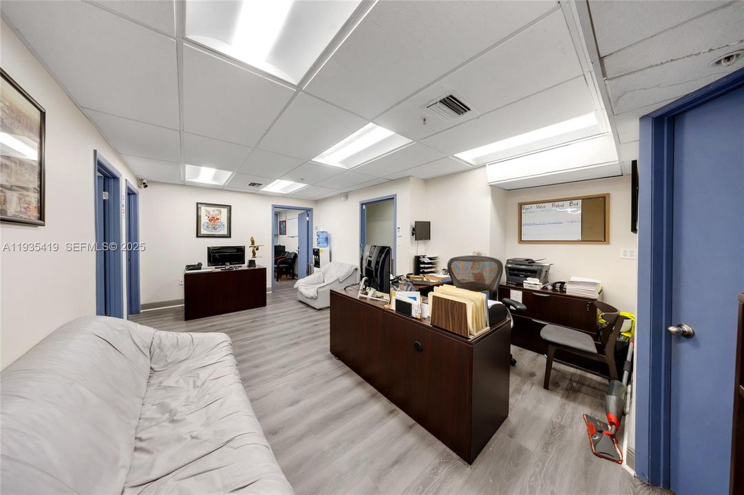 出租: $28 (0 贝兹, 0 浴室, 0 平方英尺)