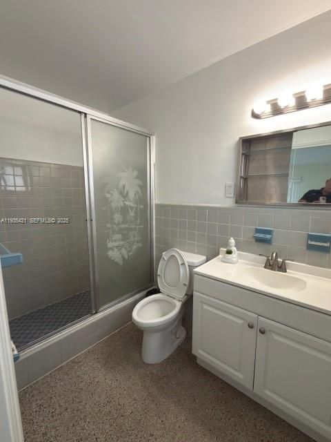 For Rent: $3,500 (3 beds, 2 baths, 1862 Square Feet)