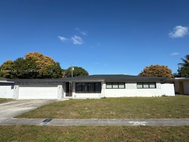 For Rent: $3,500 (3 beds, 2 baths, 1862 Square Feet)