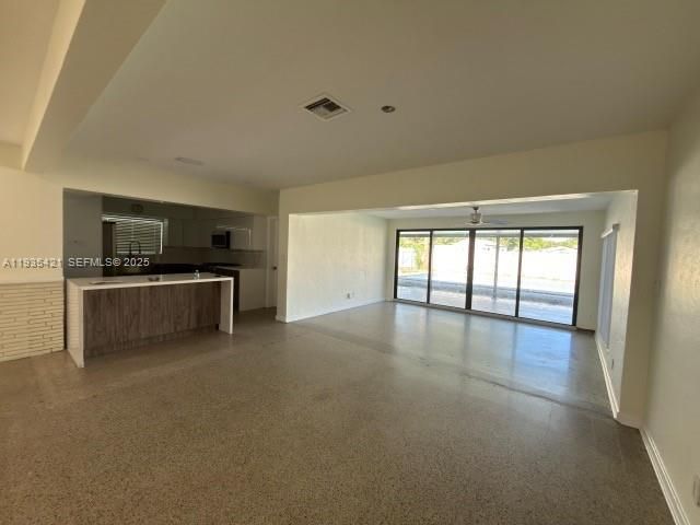 For Rent: $3,500 (3 beds, 2 baths, 1862 Square Feet)