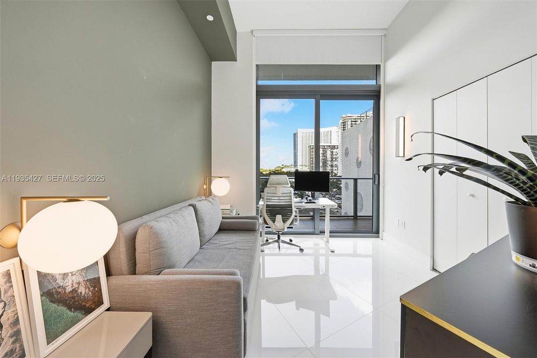 На продажу: $850,000 (3 спален, 2 ванн, 1110 Квадратных фут)