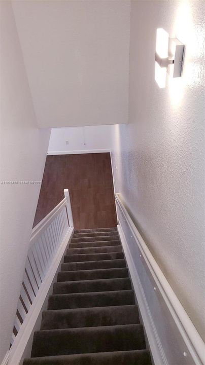 出租: $2,700 (3 贝兹, 2 浴室, 1326 平方英尺)