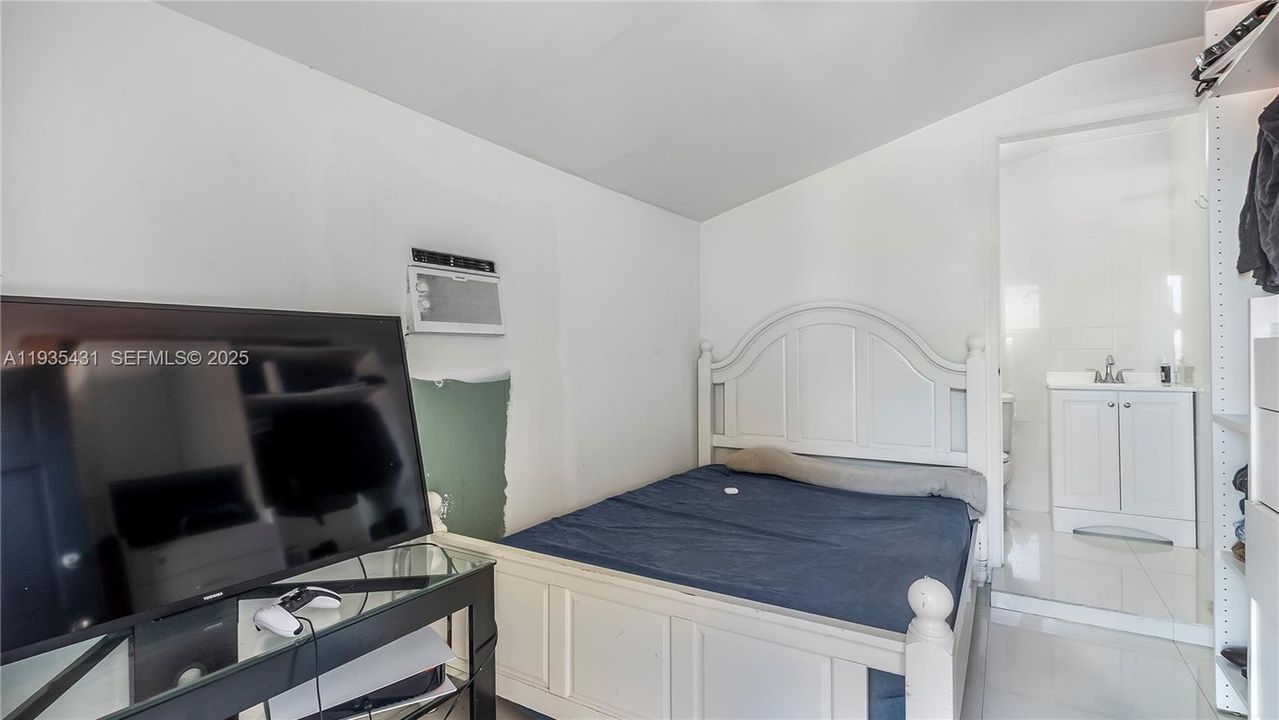 На продажу: $760,000 (0 спален, 0 ванн, 2150 Квадратных фут)