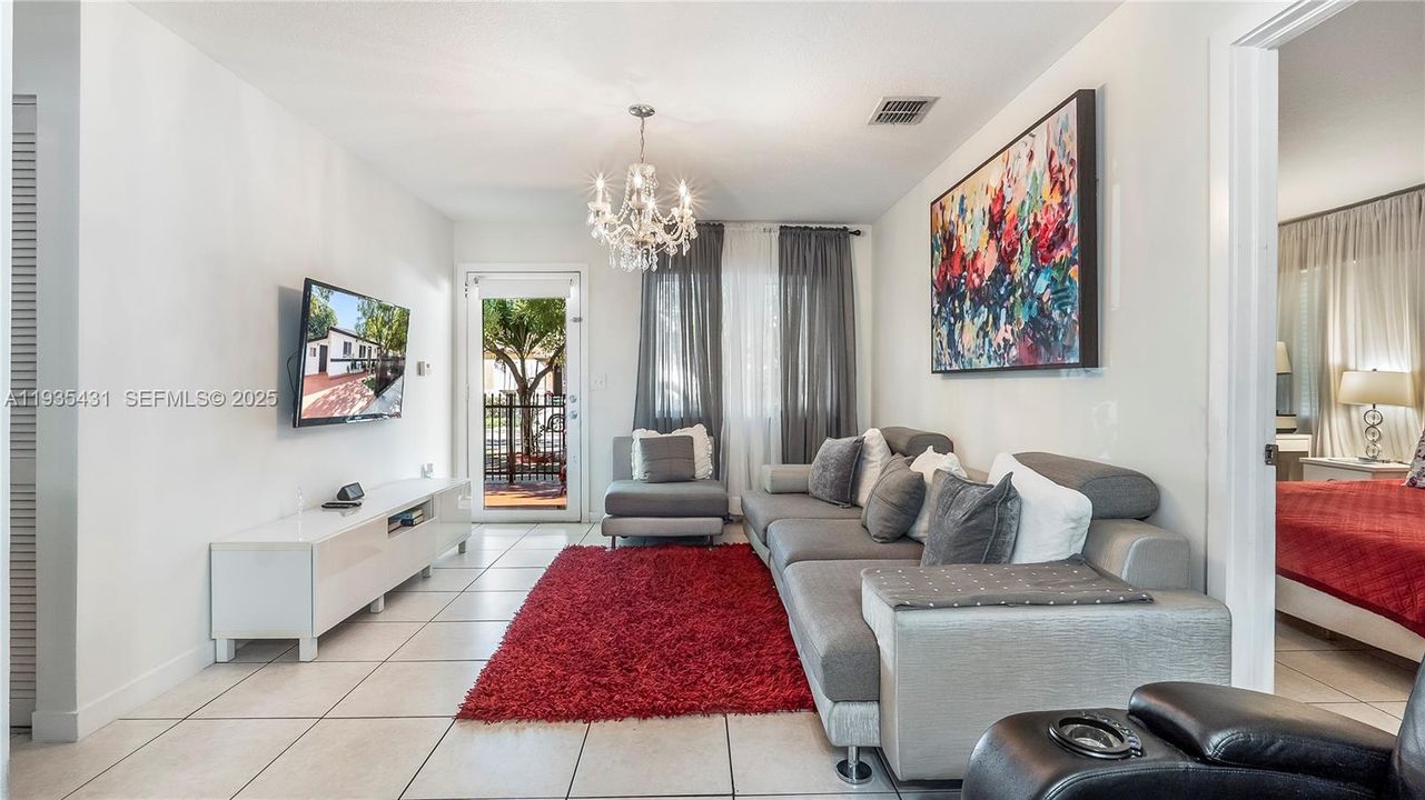 На продажу: $760,000 (0 спален, 0 ванн, 2150 Квадратных фут)