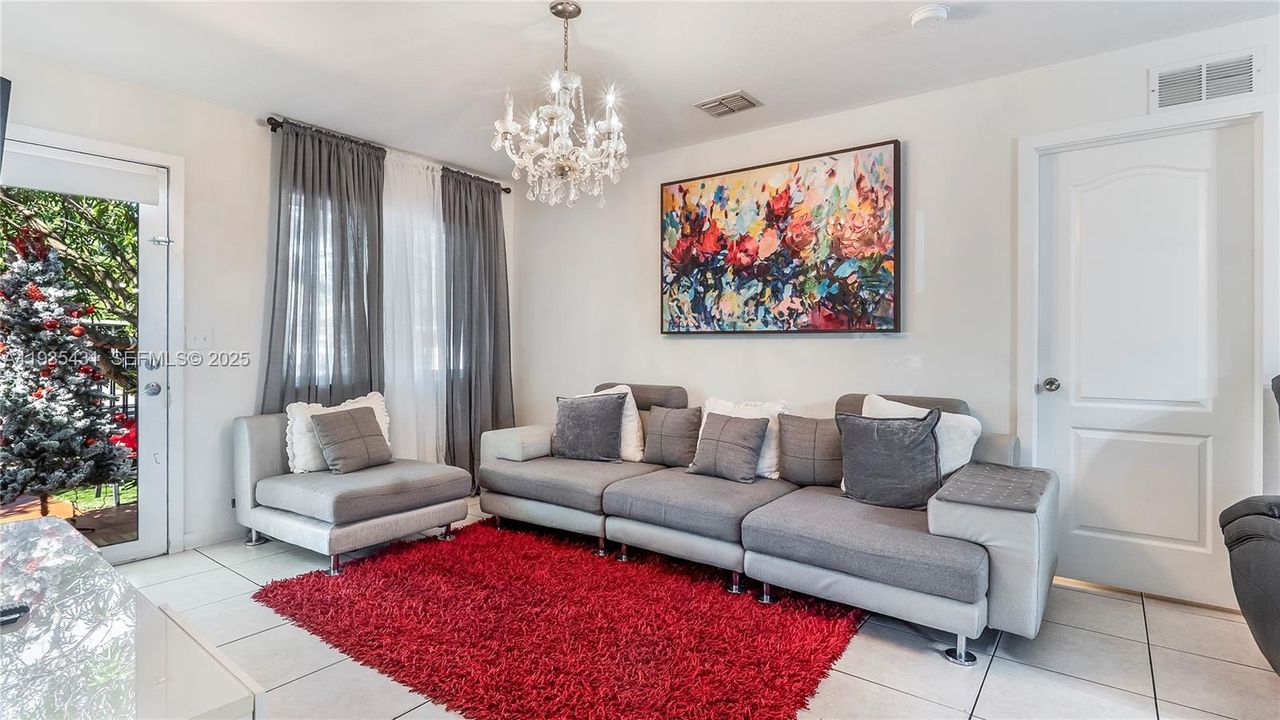 На продажу: $760,000 (0 спален, 0 ванн, 2150 Квадратных фут)