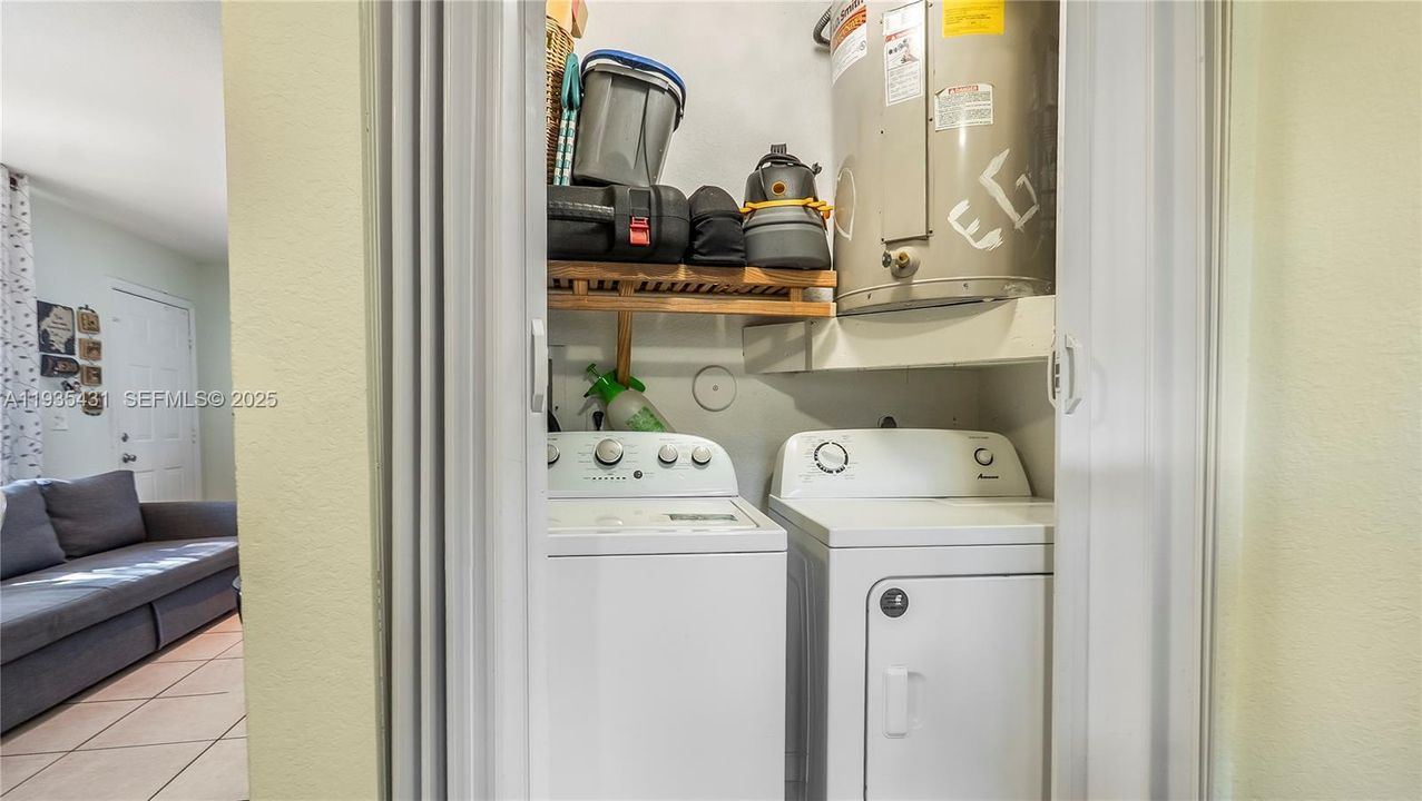 На продажу: $760,000 (0 спален, 0 ванн, 2150 Квадратных фут)