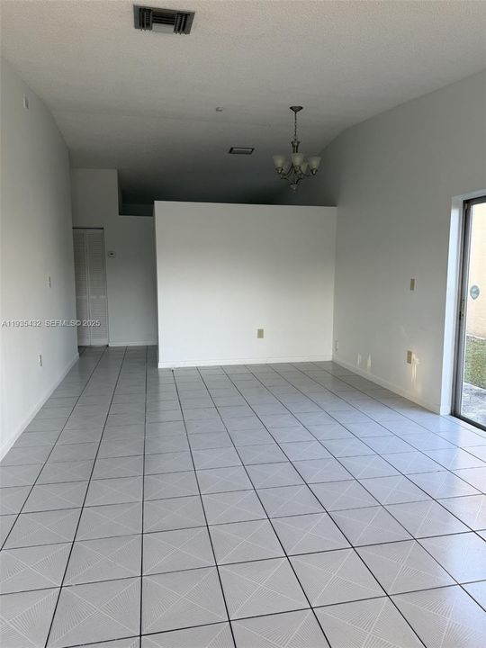 En Renta: $2,800 (3 camas, 2 baños, 1544 Pies cuadrados)