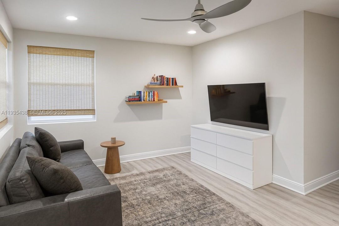 For Sale: $599,000 (3 beds, 2 baths, 2439 Square Feet)