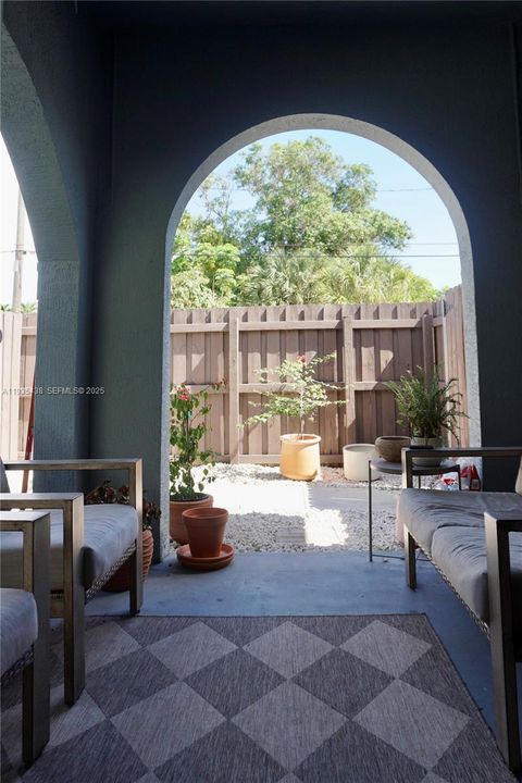 For Sale: $599,000 (3 beds, 2 baths, 2439 Square Feet)