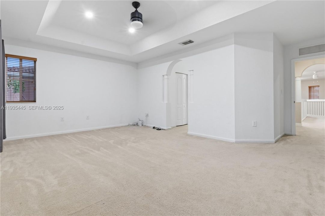 待售: $495,000 (4 贝兹, 3 浴室, 2627 平方英尺)