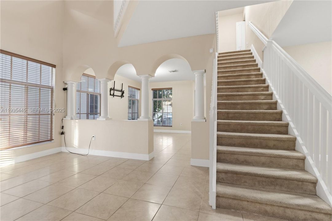 待售: $495,000 (4 贝兹, 3 浴室, 2627 平方英尺)