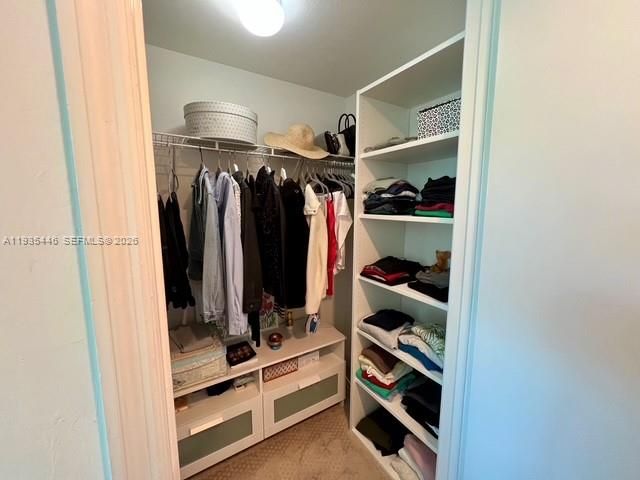 En Venta: $399,000 (2 camas, 2 baños, 1603 Pies cuadrados)