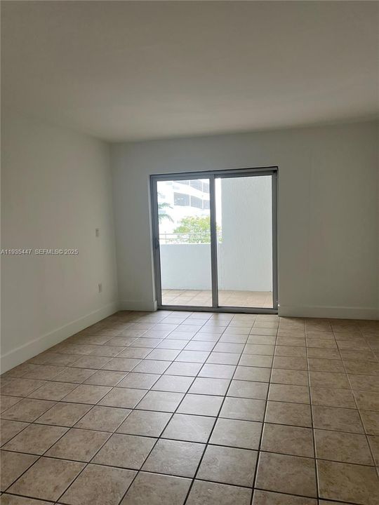 En Renta: $2,000 (1 camas, 1 baños, 47624 Pies cuadrados)