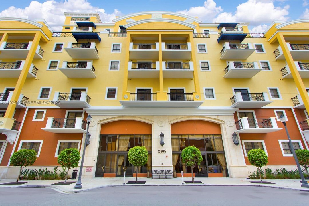 待售: $420,000 (2 贝兹, 2 浴室, 1145 平方英尺)