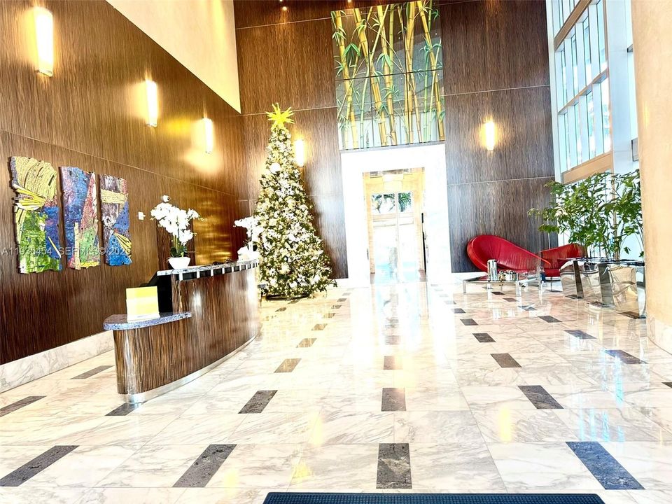 В аренду: $3,500 (2 спален, 2 ванн, 1212 Квадратных фут)