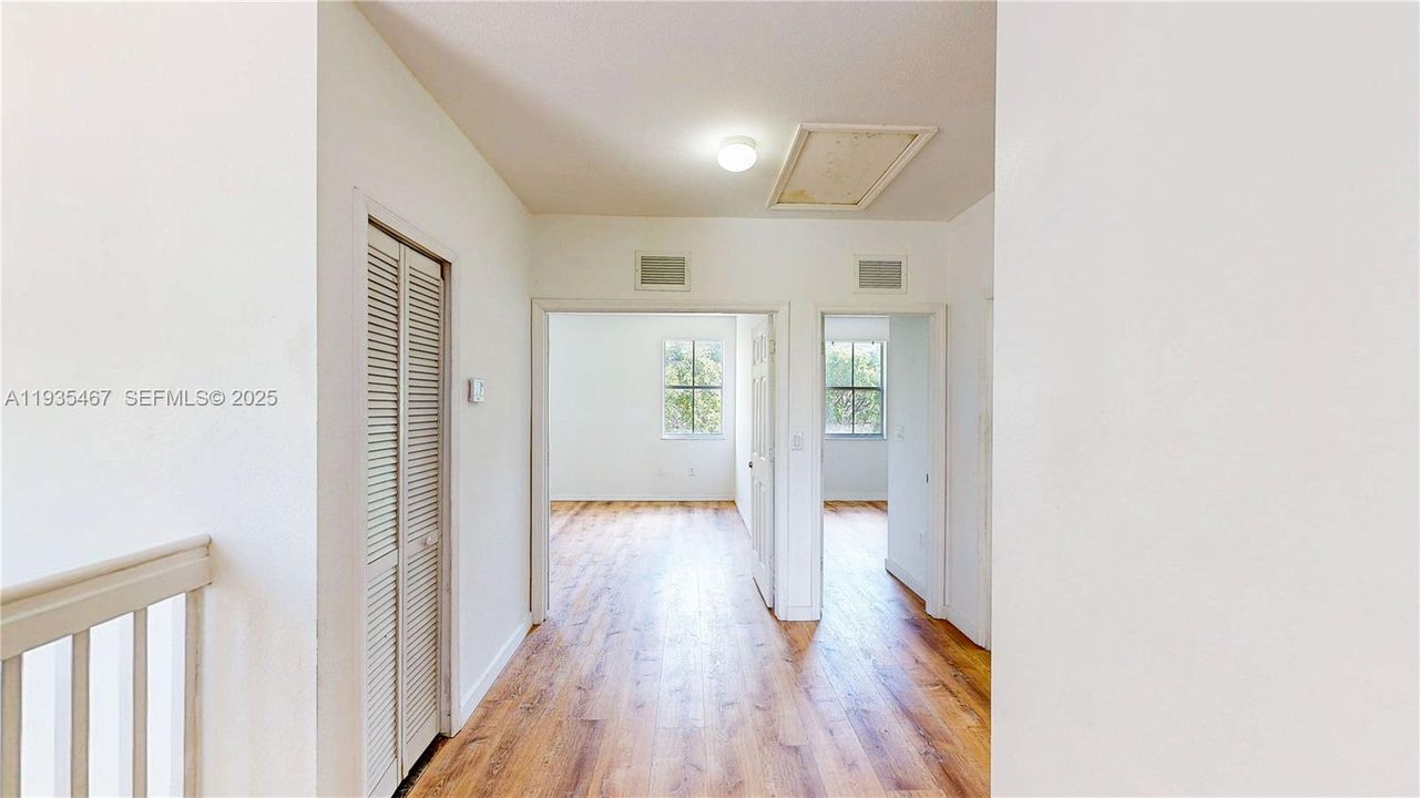 待售: $399,900 (4 贝兹, 3 浴室, 1837 平方英尺)