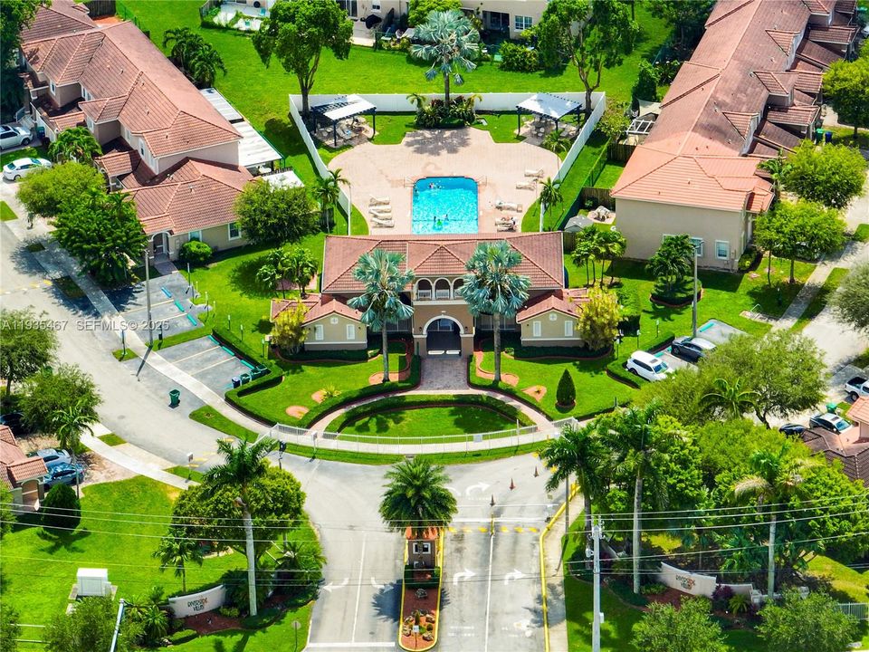 待售: $399,900 (4 贝兹, 3 浴室, 1837 平方英尺)