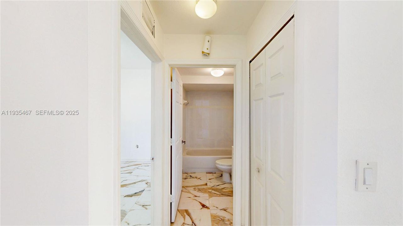 待售: $399,900 (4 贝兹, 3 浴室, 1837 平方英尺)