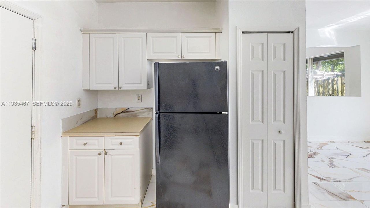 待售: $399,900 (4 贝兹, 3 浴室, 1837 平方英尺)