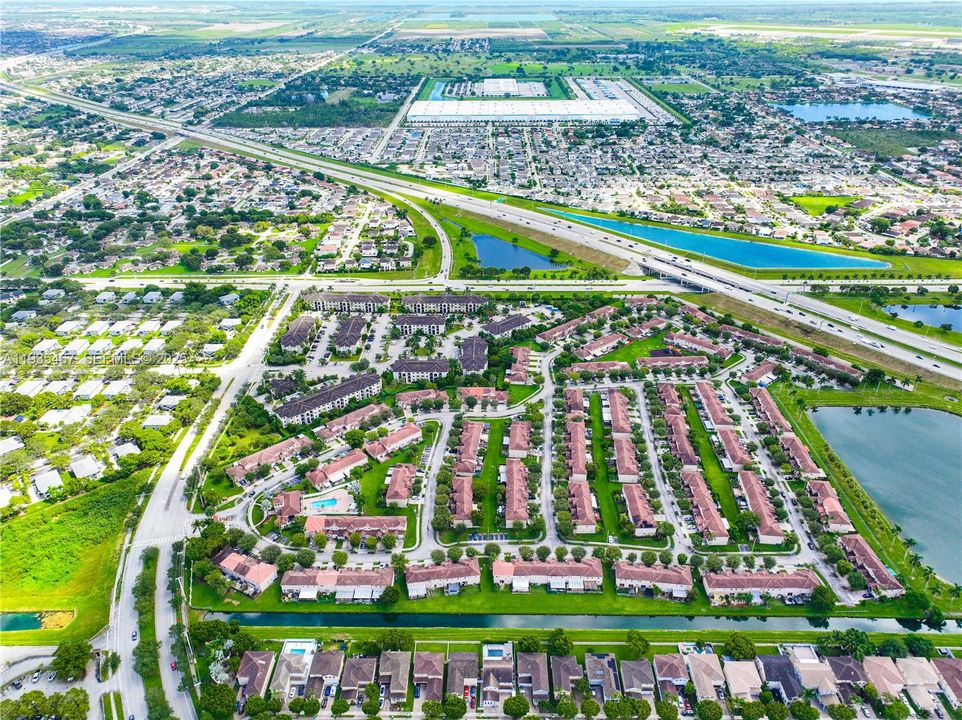 待售: $399,900 (4 贝兹, 3 浴室, 1837 平方英尺)