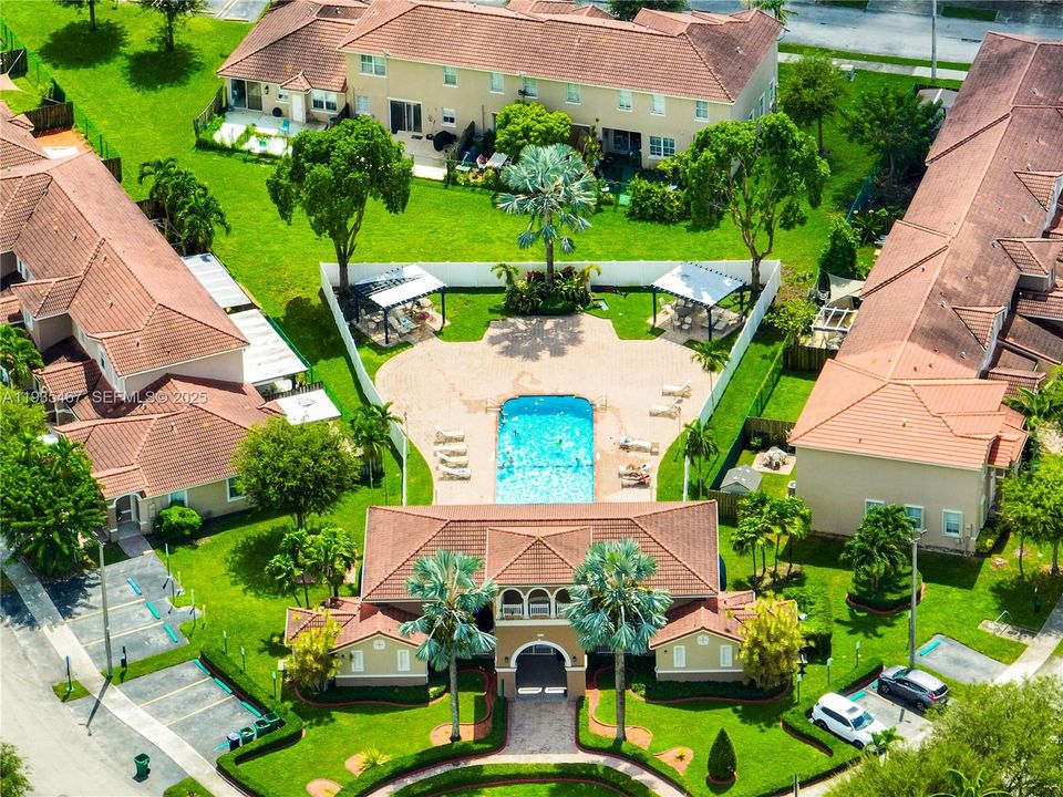 待售: $399,900 (4 贝兹, 3 浴室, 1837 平方英尺)