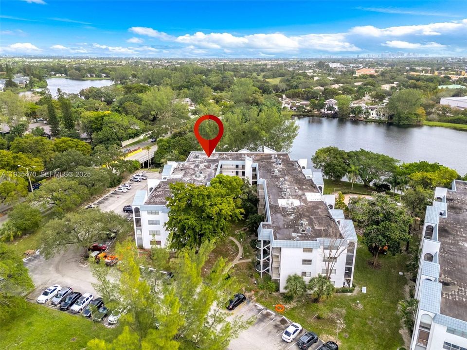 На продажу: $110,000 (2 спален, 2 ванн, 1200 Квадратных фут)