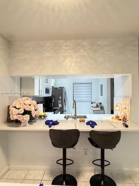 В аренду: $2,400 (2 спален, 2 ванн, 806 Квадратных фут)